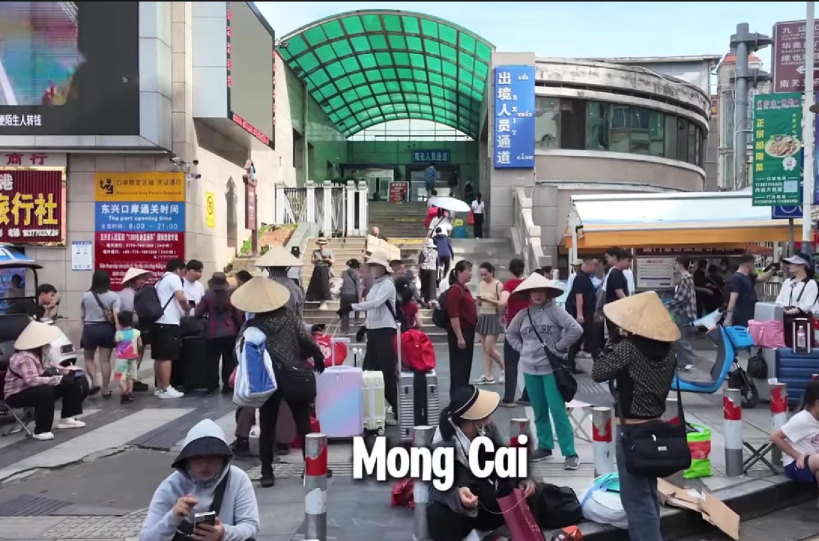 Mong Cai: Gerbang di Ujung Jembatan Dua Negara, Deal Photo/Red