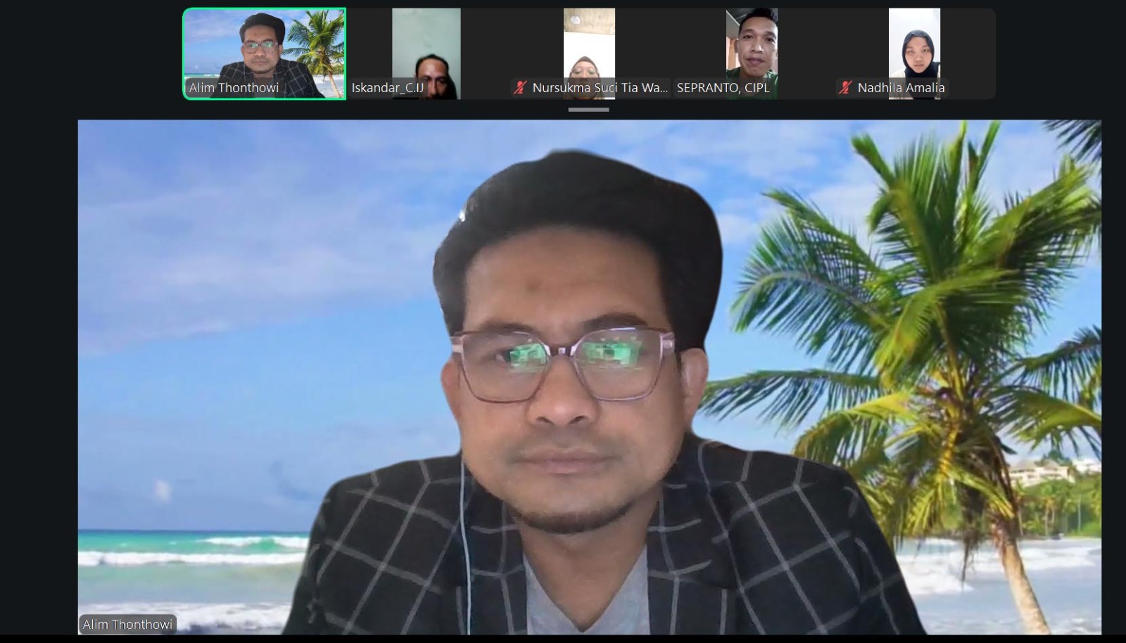 Tangkapan layar kelas pelatihan hukum online via platform video conference