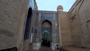 kompleks makam shah i zinda di samarkand