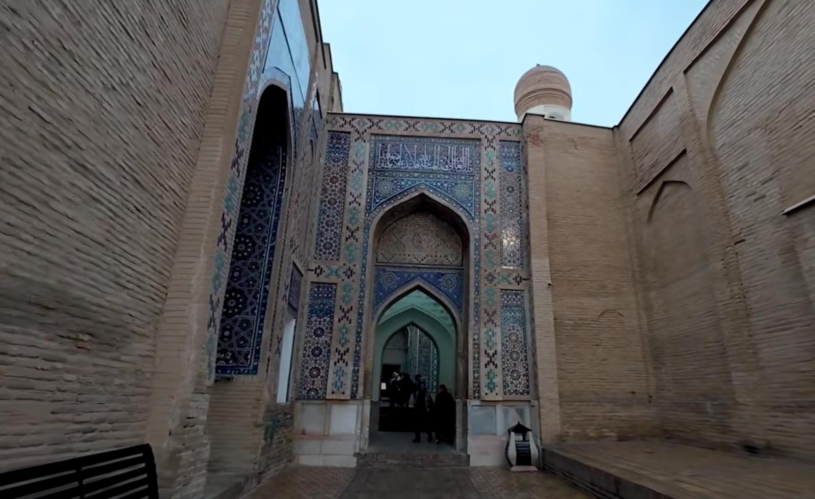 kompleks makam shah i zinda di samarkand