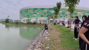Stadion Utama Sumatera Utara dari tampak luar
