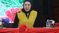 Diskusi publik mengenai pemanfaatan teknologi digital untuk memperkuat demokrasi dan pengawasan publik