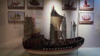 Replika miniatur kapal Laksamana Cheng Ho abad ke-15 yang dipamerkan dalam museum sejarah
