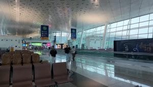 Kemegahan arsitektur Bandara Internasional Wuhan Tianhe di Tiongkok tengah yang melayani jutaan penumpang