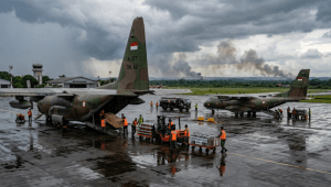 Upaya pemerintah tangani karhutla lima pesawat OMC TNI AU bersiap lepas landas dari pangkalan udara menuju wilayah Kalimantan.